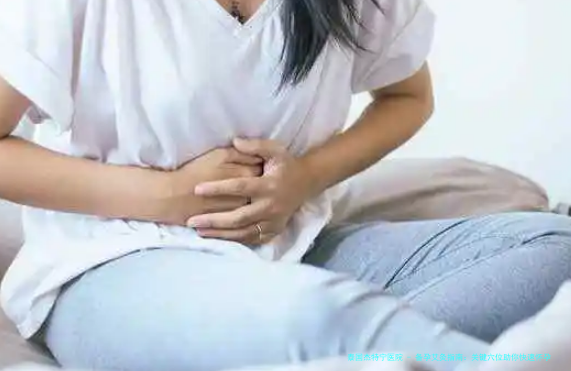 备孕艾灸指南：关键穴位助你快速怀孕